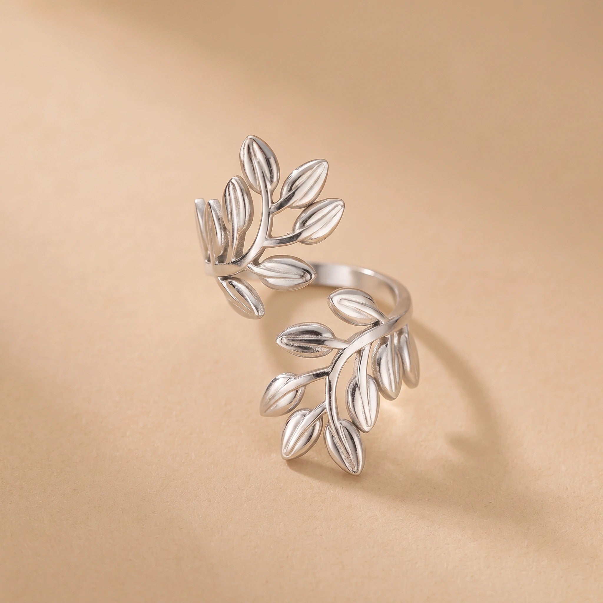 MYKI Leaf Adjustable Ring | Nature-Inspired Anti-Tarnish Design (MKR718-SSYI)