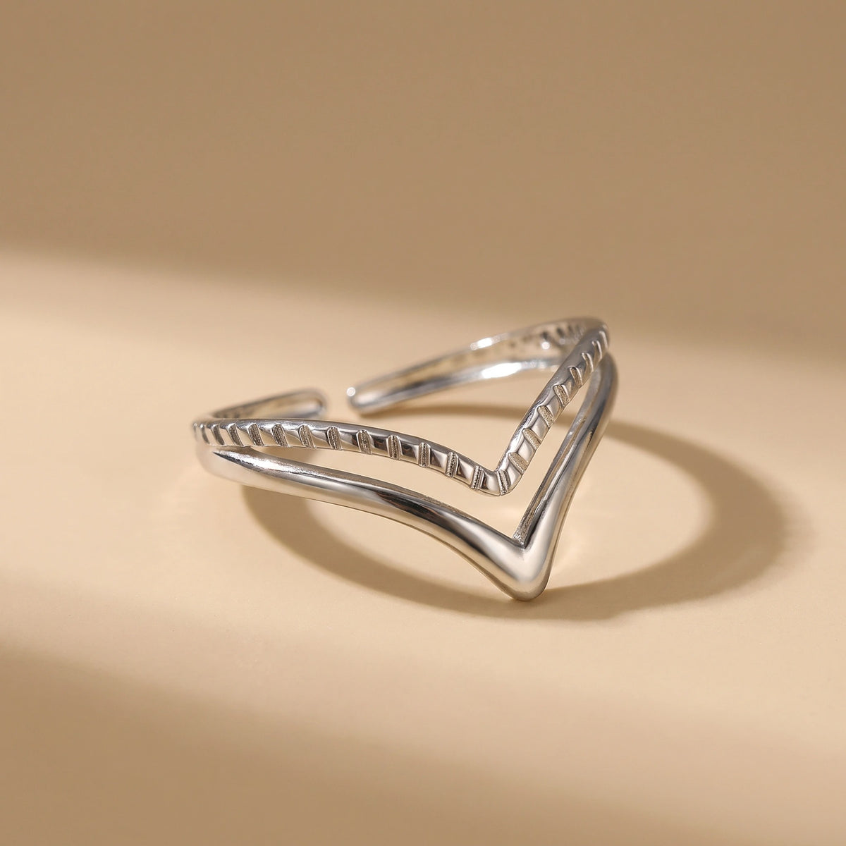 MYKI Textured Wave Open Ring | MYKI (MKR754-SSYI)