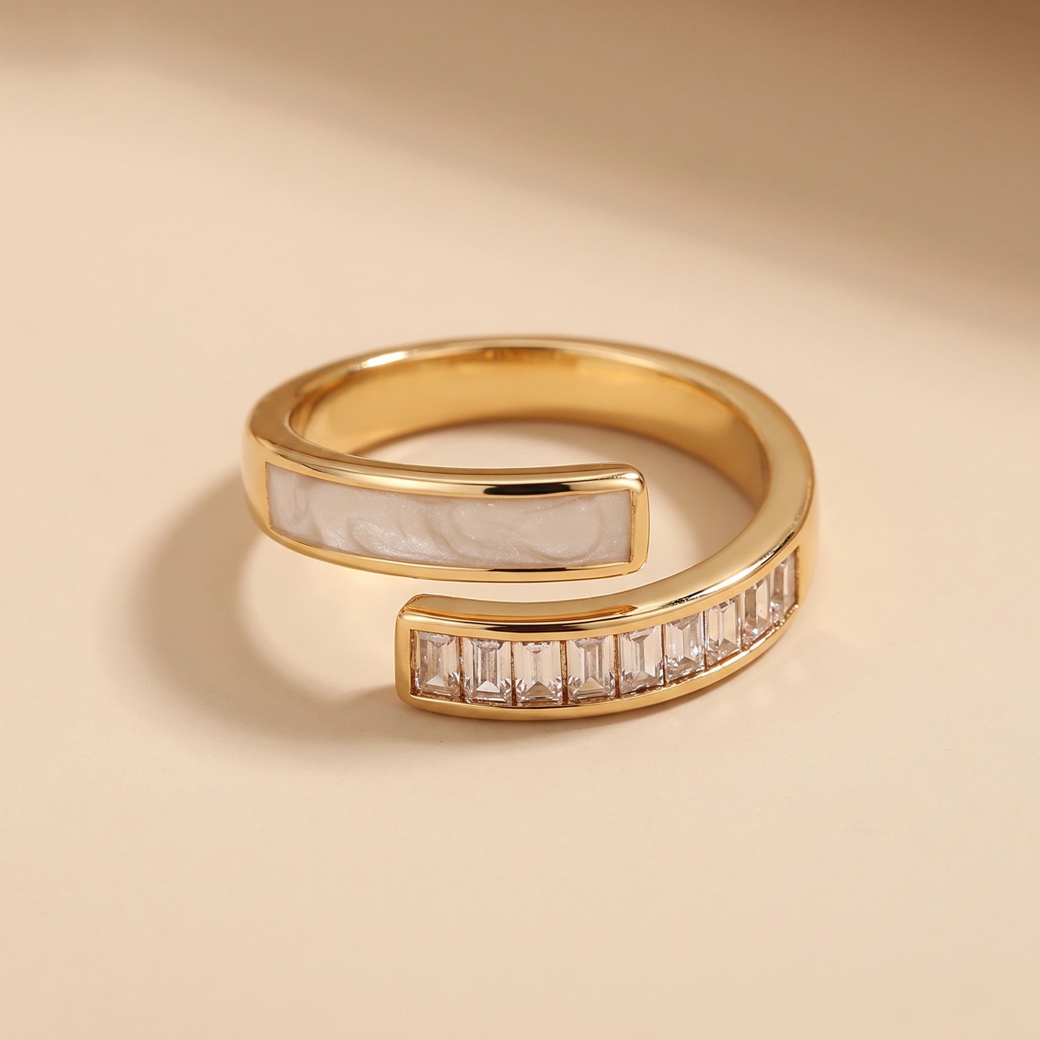 MYKI Dual Tone Adjustable Ring | Mother of Pearl Finish (MKR797-SSYI)