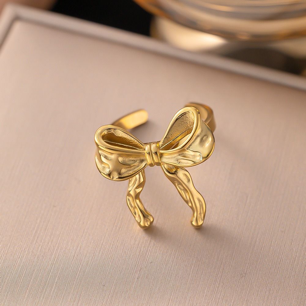 Anti Tarnish Women Ring