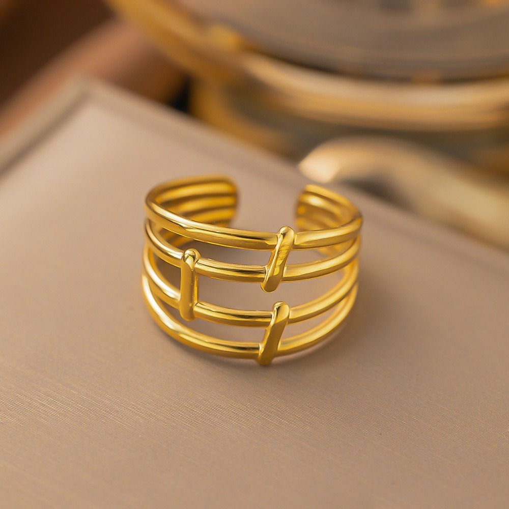 Anti Tarnish Women Ring