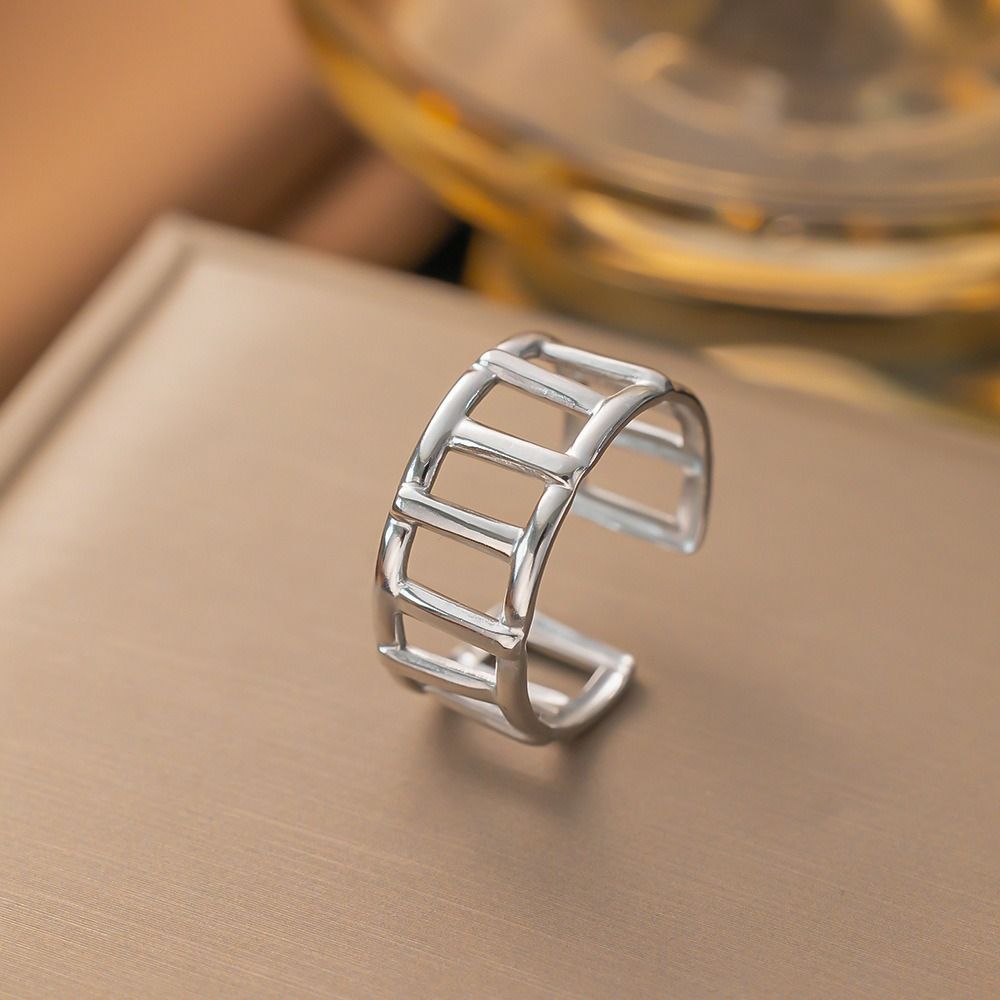 Anti Tarnish Women Ring