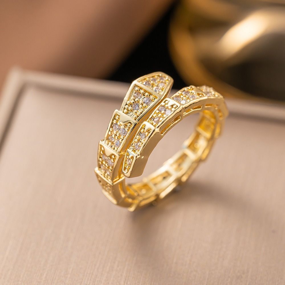 Anti Tarnish Women Ring