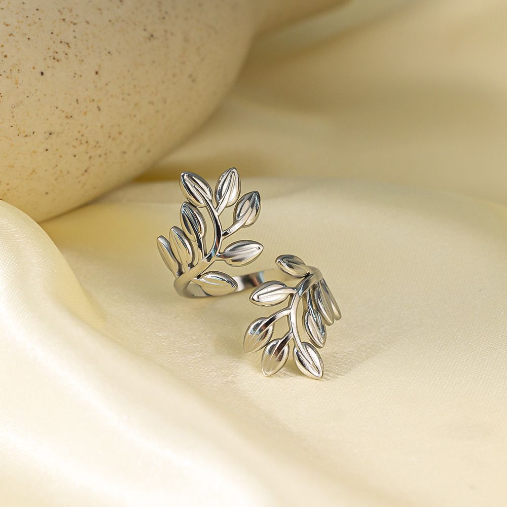MYKI Leaf Adjustable Ring | Nature-Inspired Anti-Tarnish Design (MKR718-SSYI)