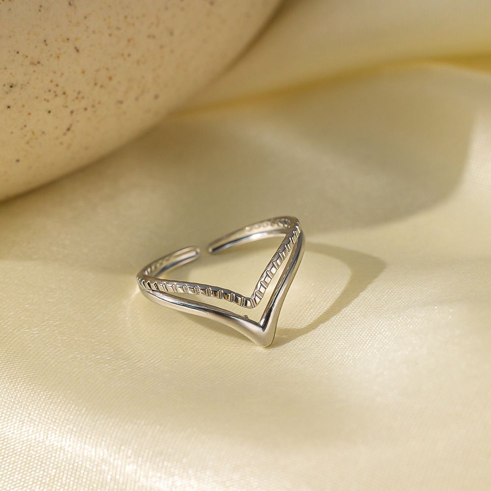 MYKI Textured Wave Open Ring | MYKI (MKR754-SSYI)