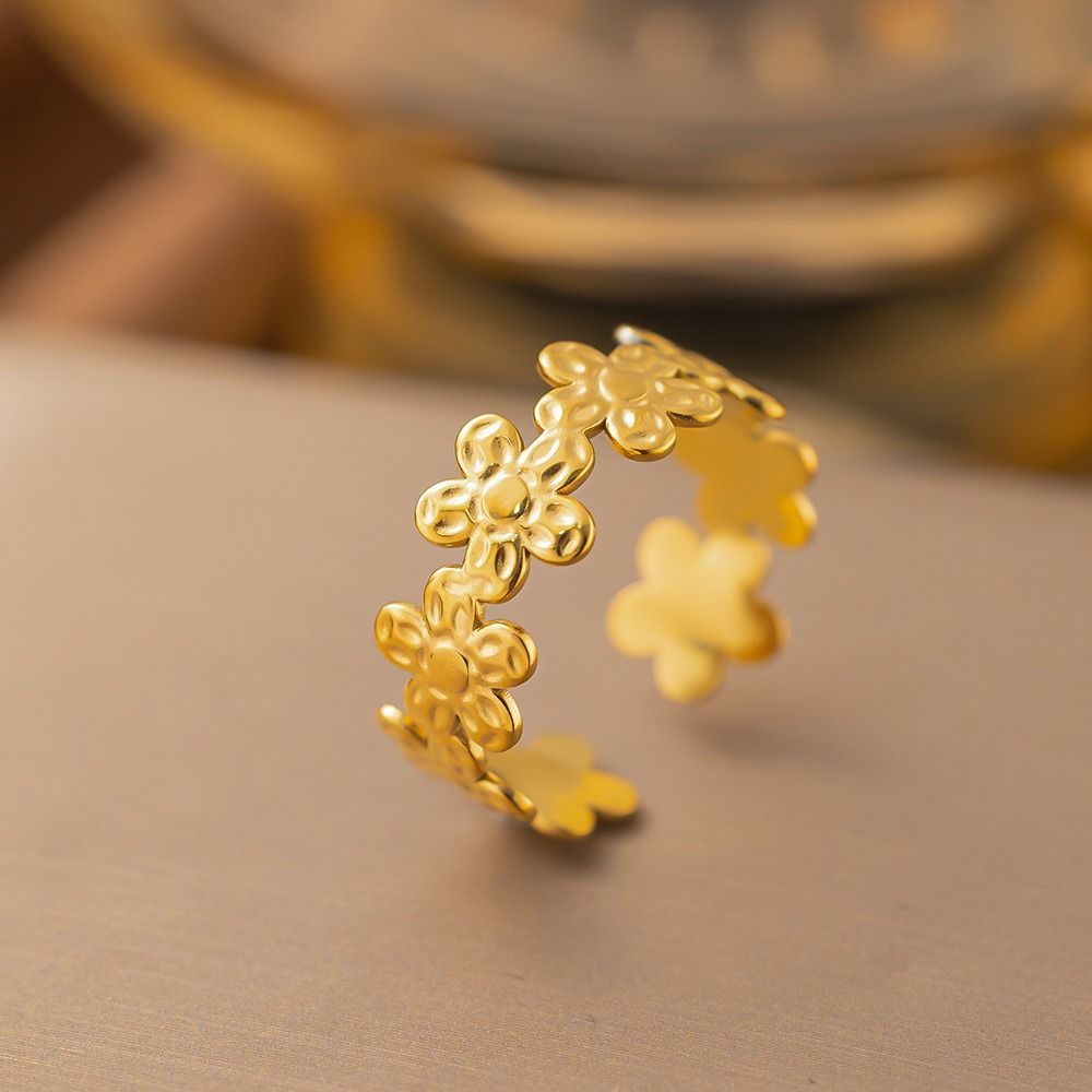 Anti Tarnish Women Ring