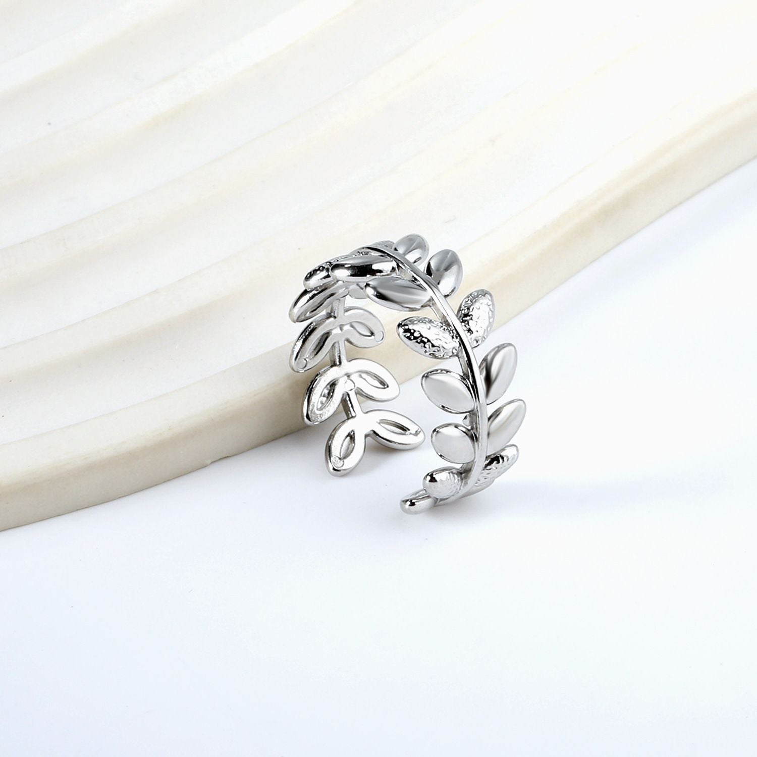 MYKI Olive Leaf Adjustable Ring | Anti Tarnish | MYKI (MKR766-SSYI)