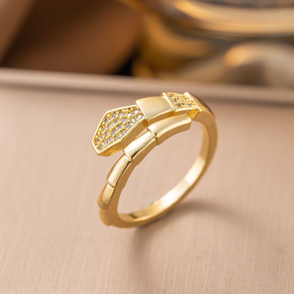 Anti Tarnish Women Ring