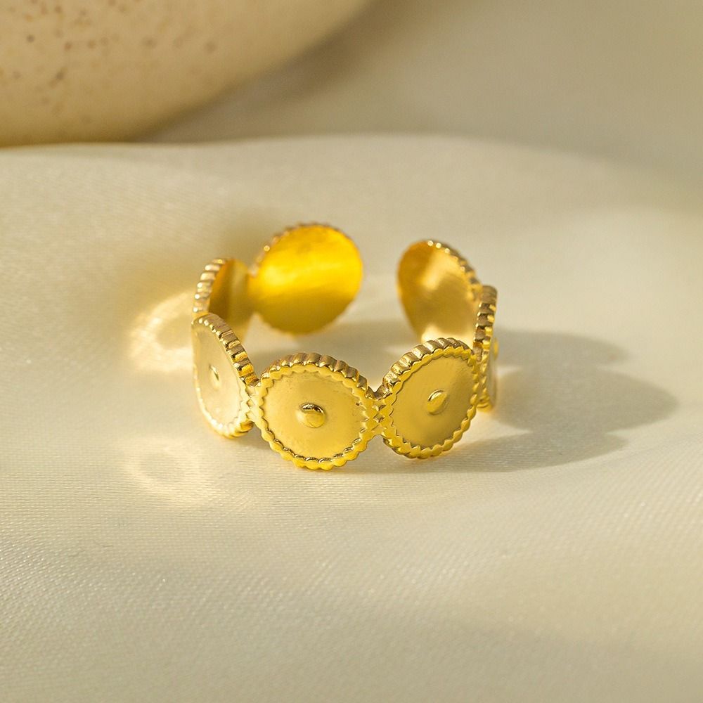 Anti Tarnish Women Ring