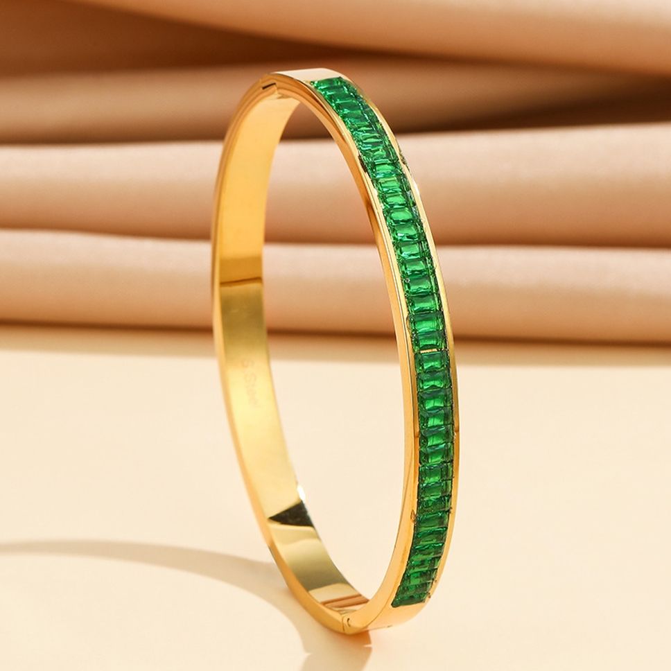 MYKI Amazing Diamond Gold plated Kada Bracelet (MKBRAD637GREEN-PRA)