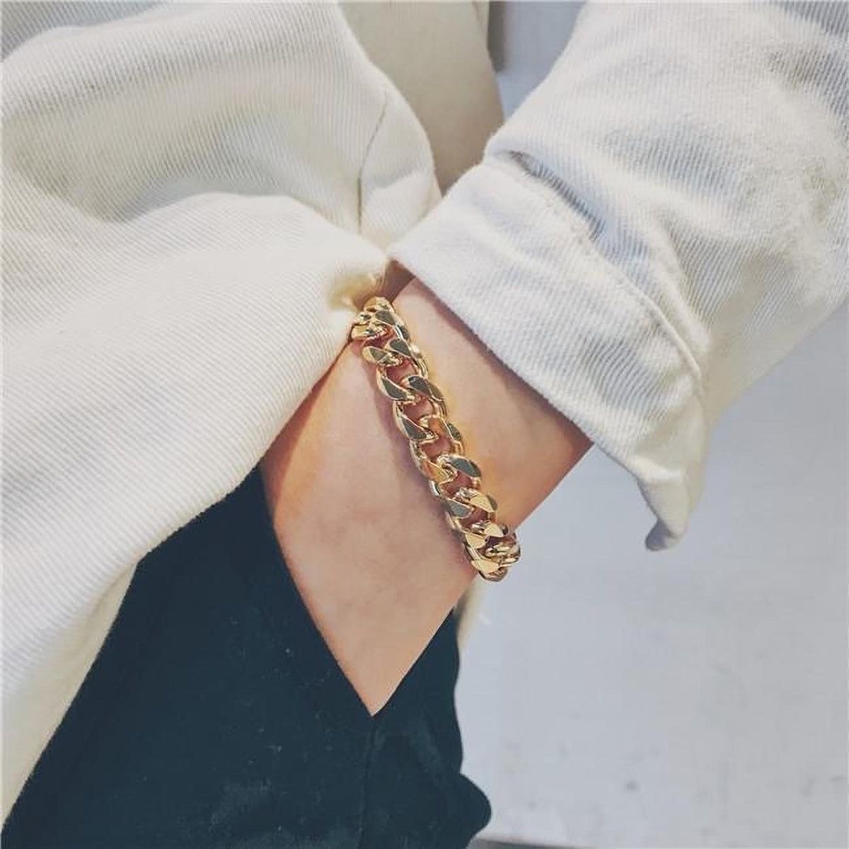 MYKI Very Stylish Anchor Gold Bracelet (MKBRAD352G)