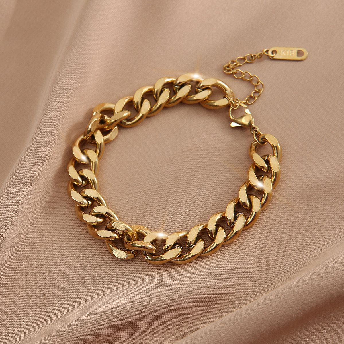 MYKI Very Stylish Anchor Gold Bracelet (MKBRAD352G)