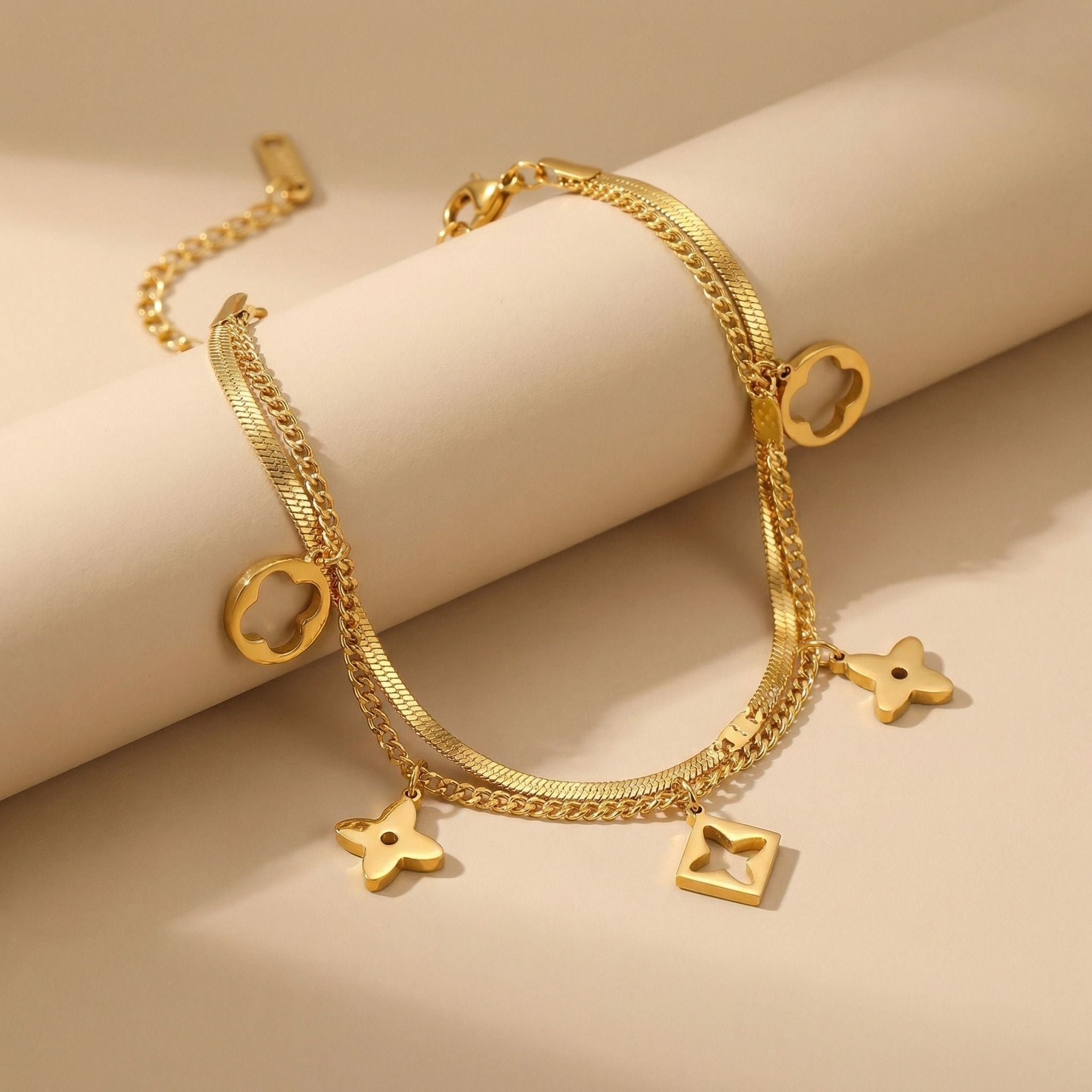 MYKI Sizzling Star Charm Bracelet For Womens & Girls (MKBRAD476G)