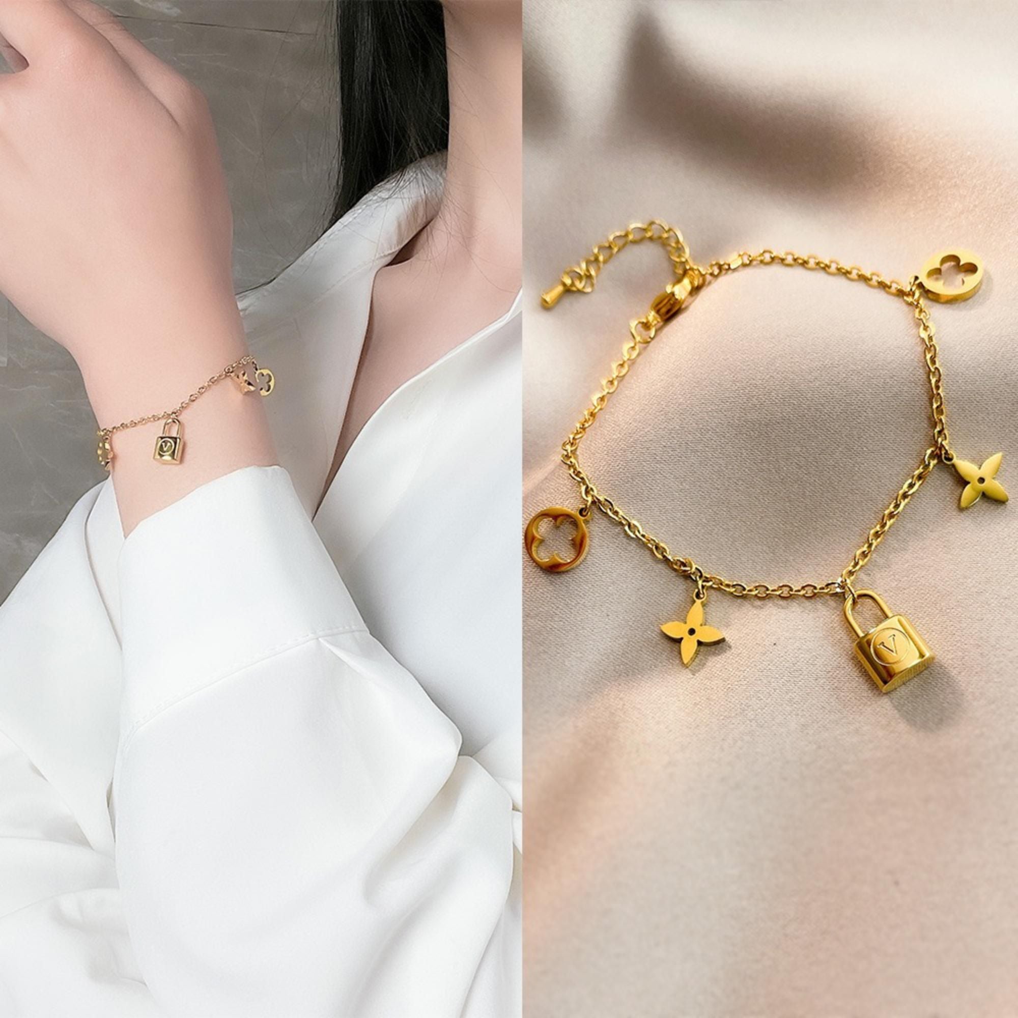 MYKI Cute Flower & Lock Charm Bracelet (MKBRAD495G)