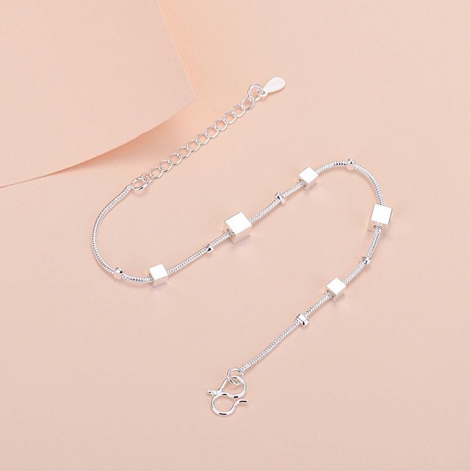 MYKI Beautiful Trending Fashionable Bracelet  (MKBRAD500S)