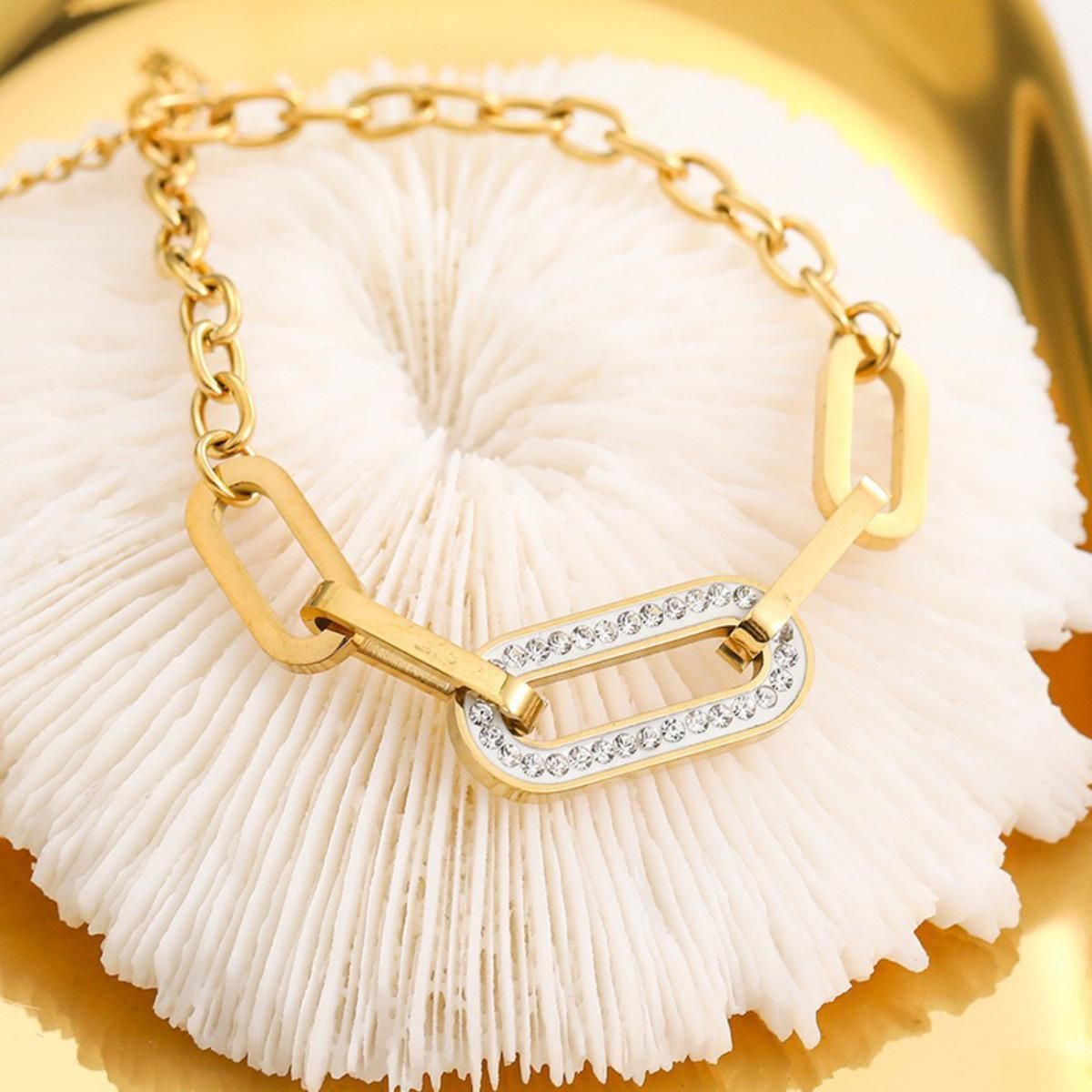MYKI Sizzling Interlock Diamond Fashionable Bracelet  (MKBRAD503G)