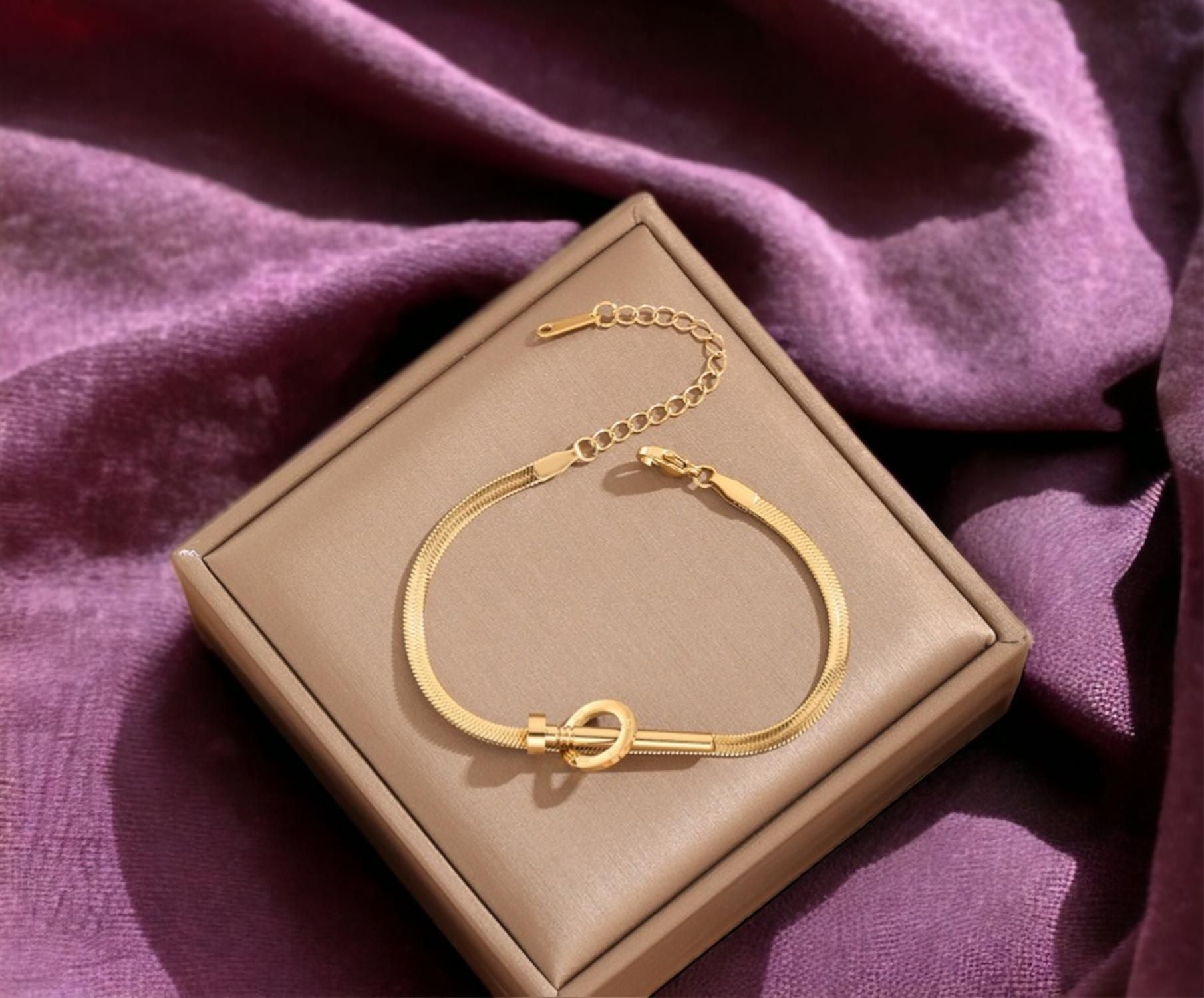MYKI Elegant Inter-Cross Nail Charm Bracelet  (MKBRAD507G)
