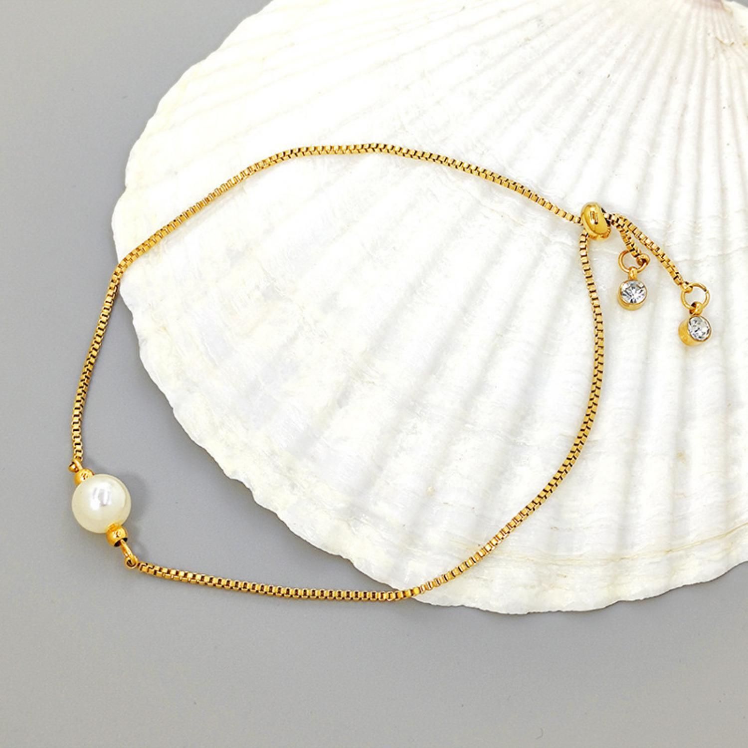 MYKI Elegant Pearl Charm Bracelet  (MKBRAD510G)