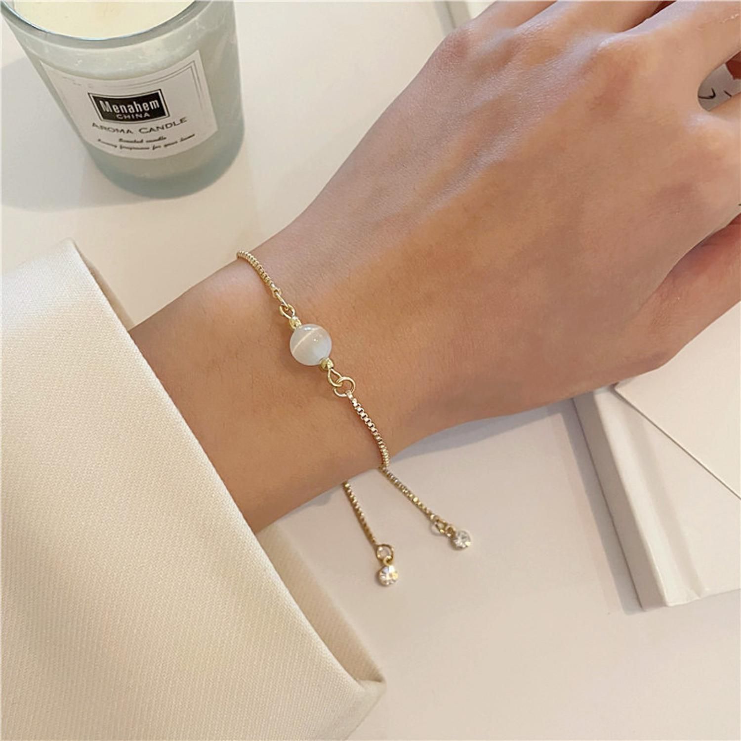 MYKI Elegant Pearl Charm Bracelet  (MKBRAD510G)