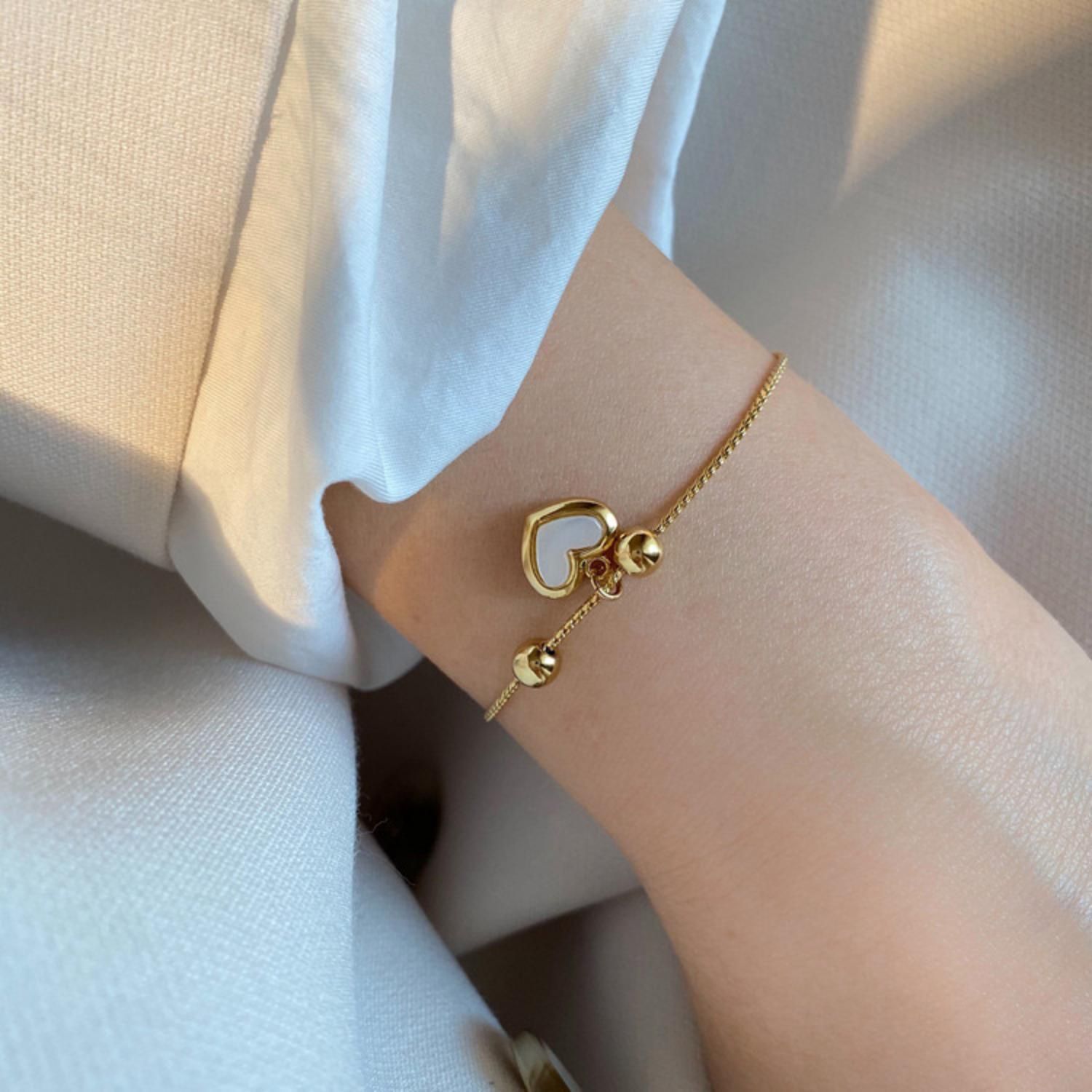 MYKI Cute Heart Gold Charm Bracelet  (MKBRAD513G)