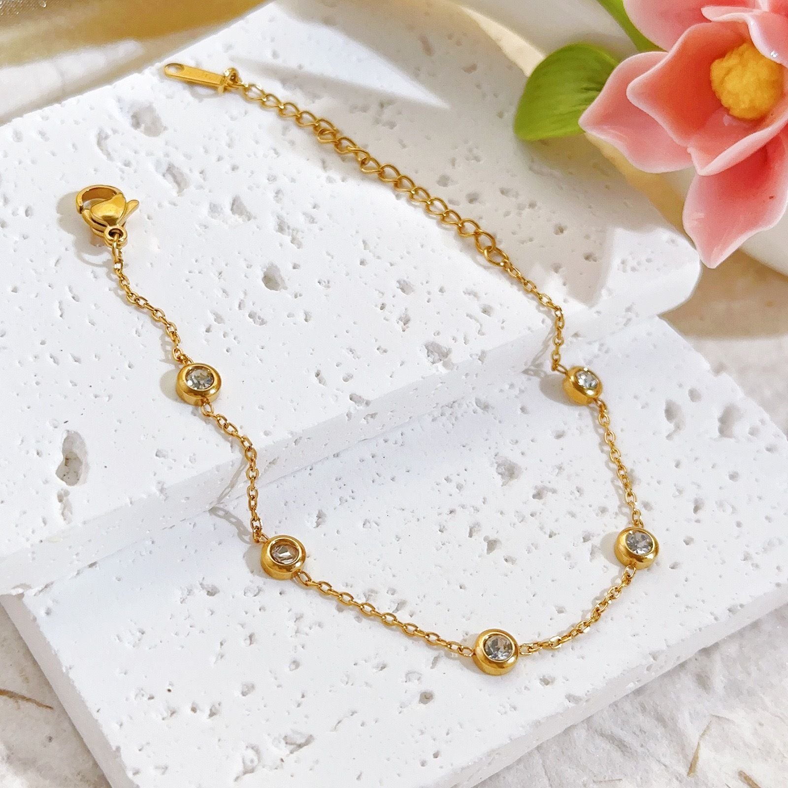 MYKI Diamond Sleek Bracelet  (MKBRAD583G-CSS)