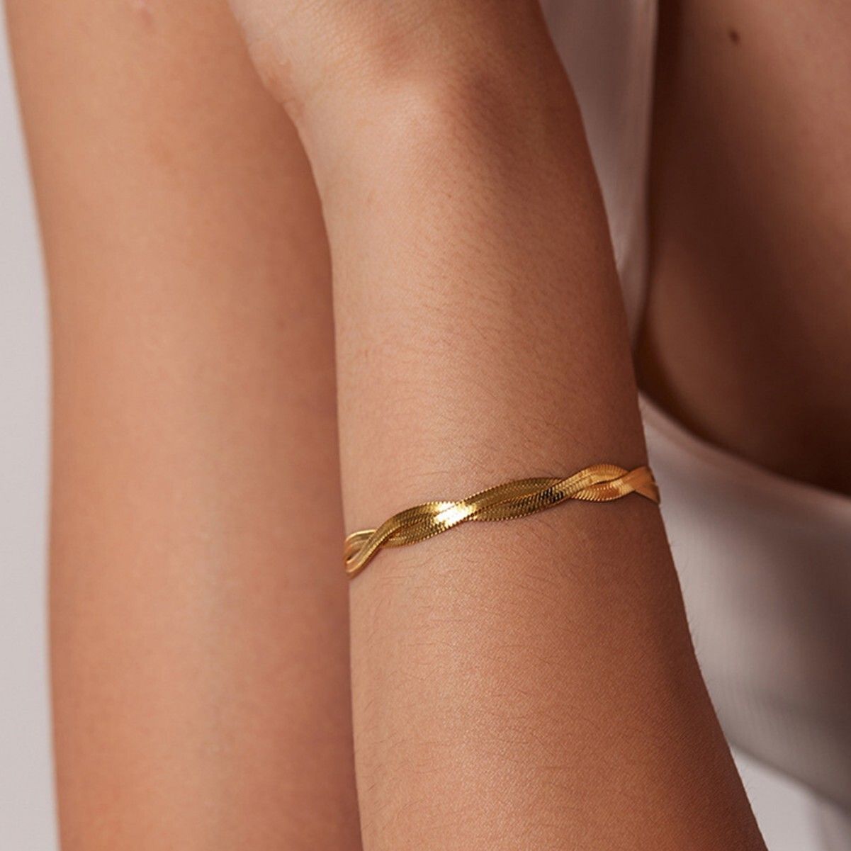 MYKI Snake Design Bracelet (MKBRAD633G-CSS)