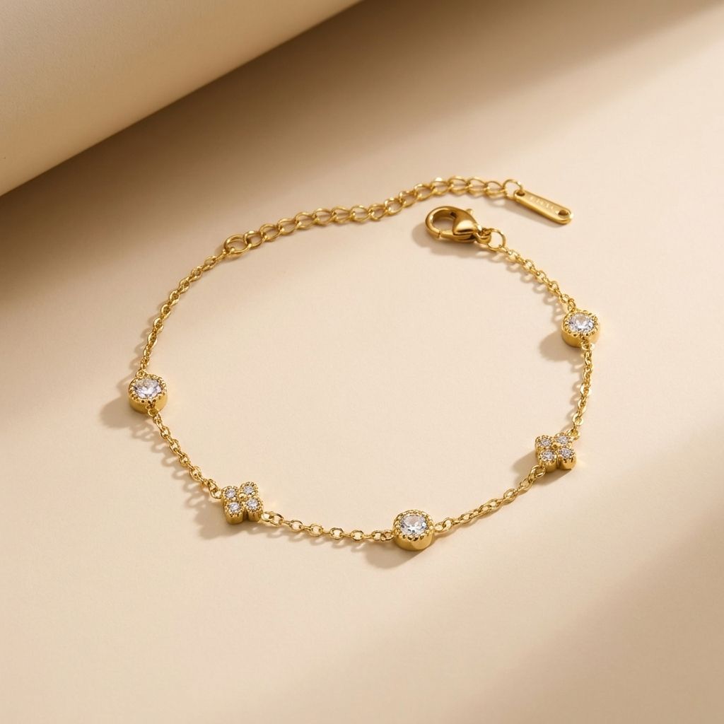 MYKI Gold Plated Floral & Solitaire Charm Bracelet (MKBRAD643G-CSS)