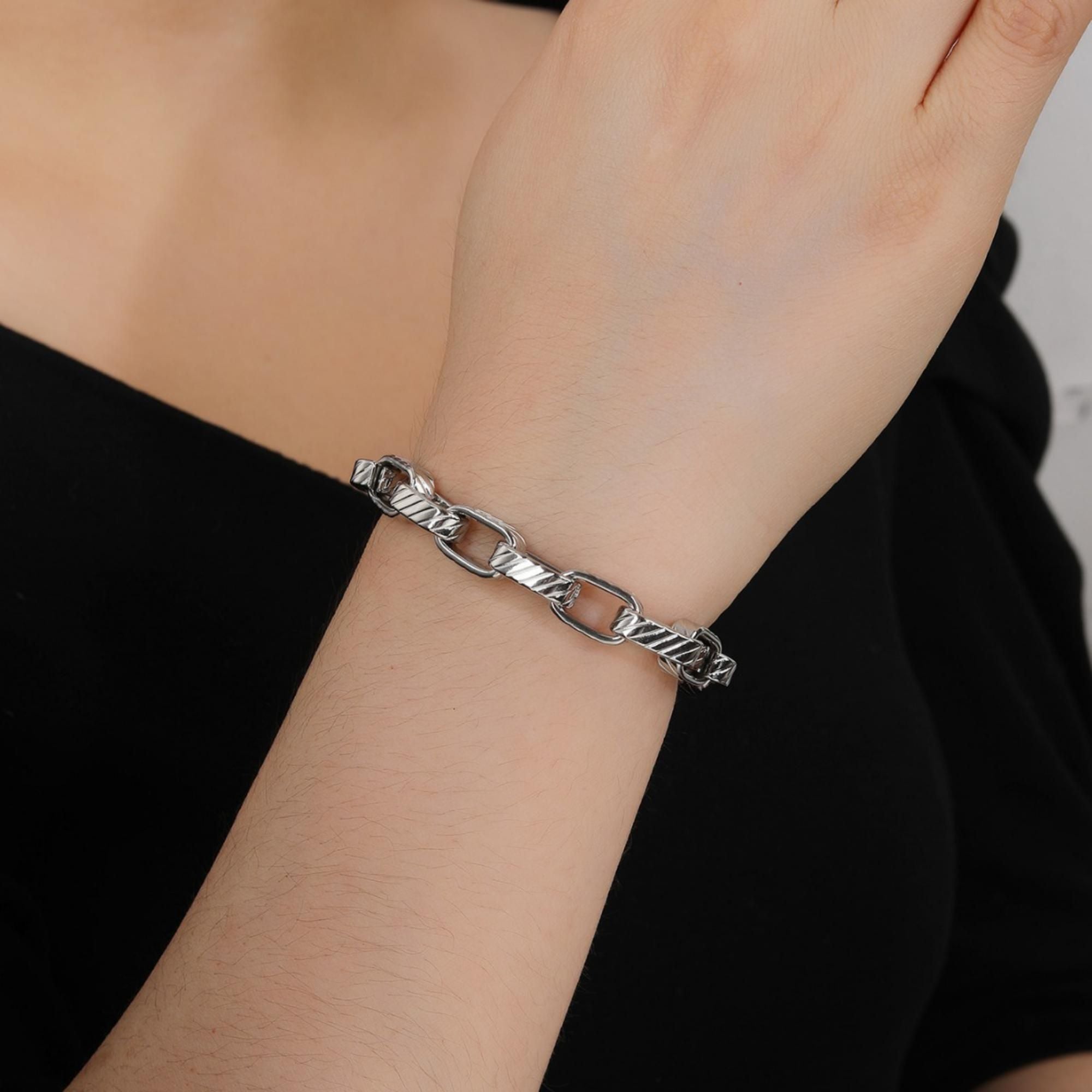 MYKI Textured Link Bracelet(MKBRAD720-SSYI)