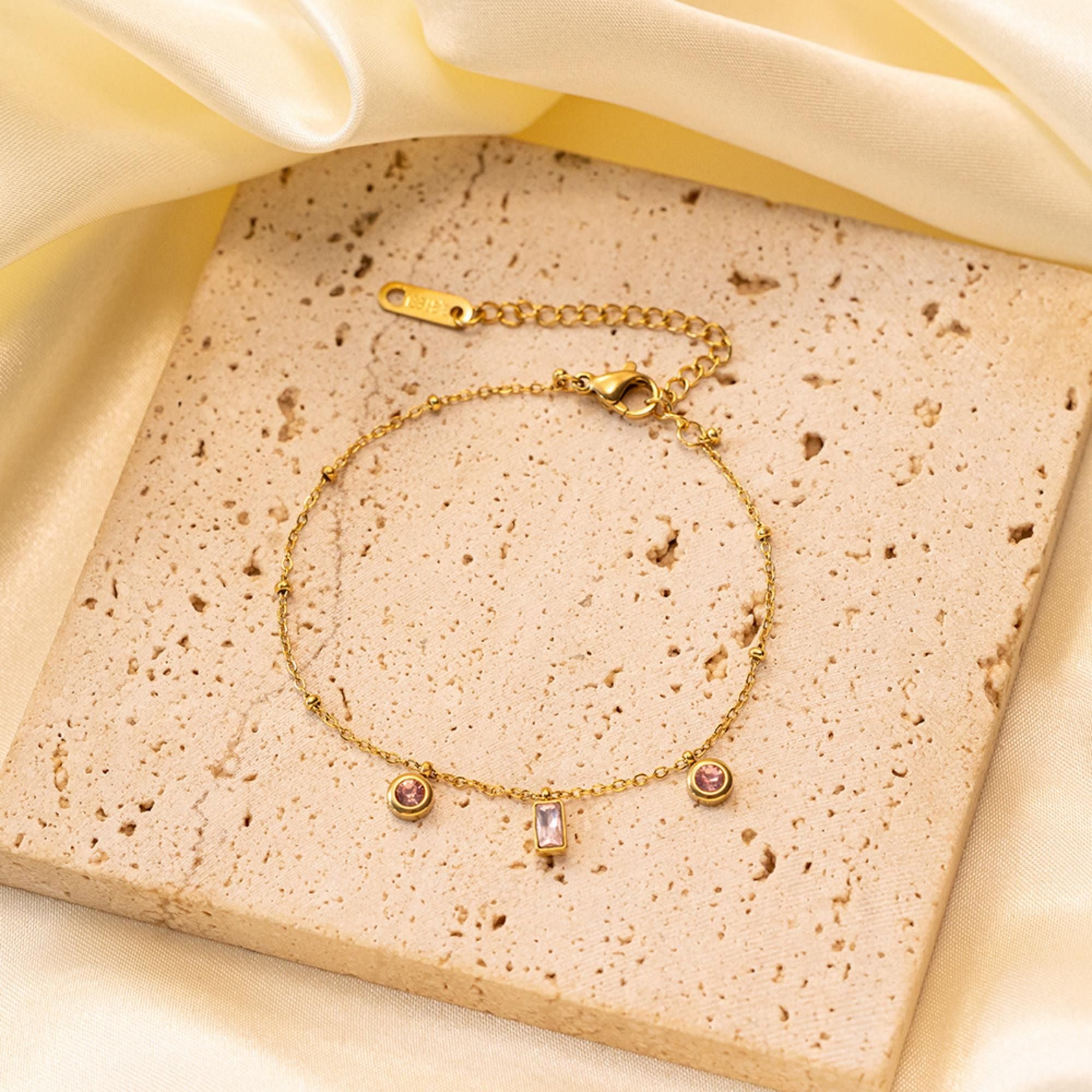 MYKI Gold-Plated Pink Crystal Charm Bracelet(MKBRAD745G-SSYI)