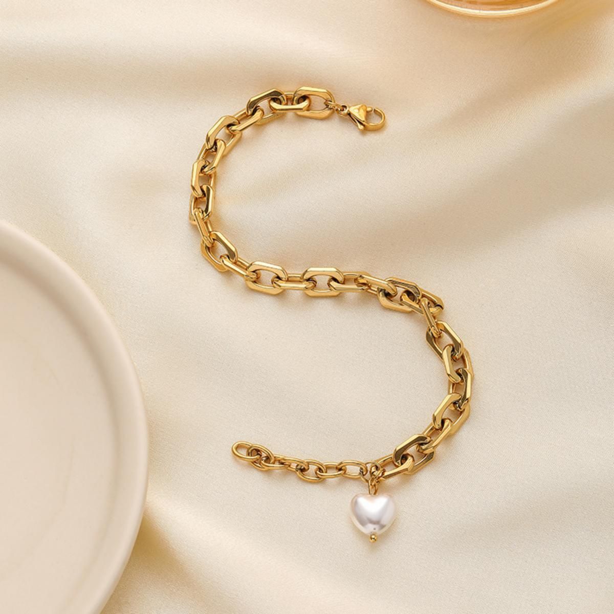 MYKI Gold Plated Chunky Heart Charm Bracelet | Anti-Tarnish(MKBRAD800G-SSYI)