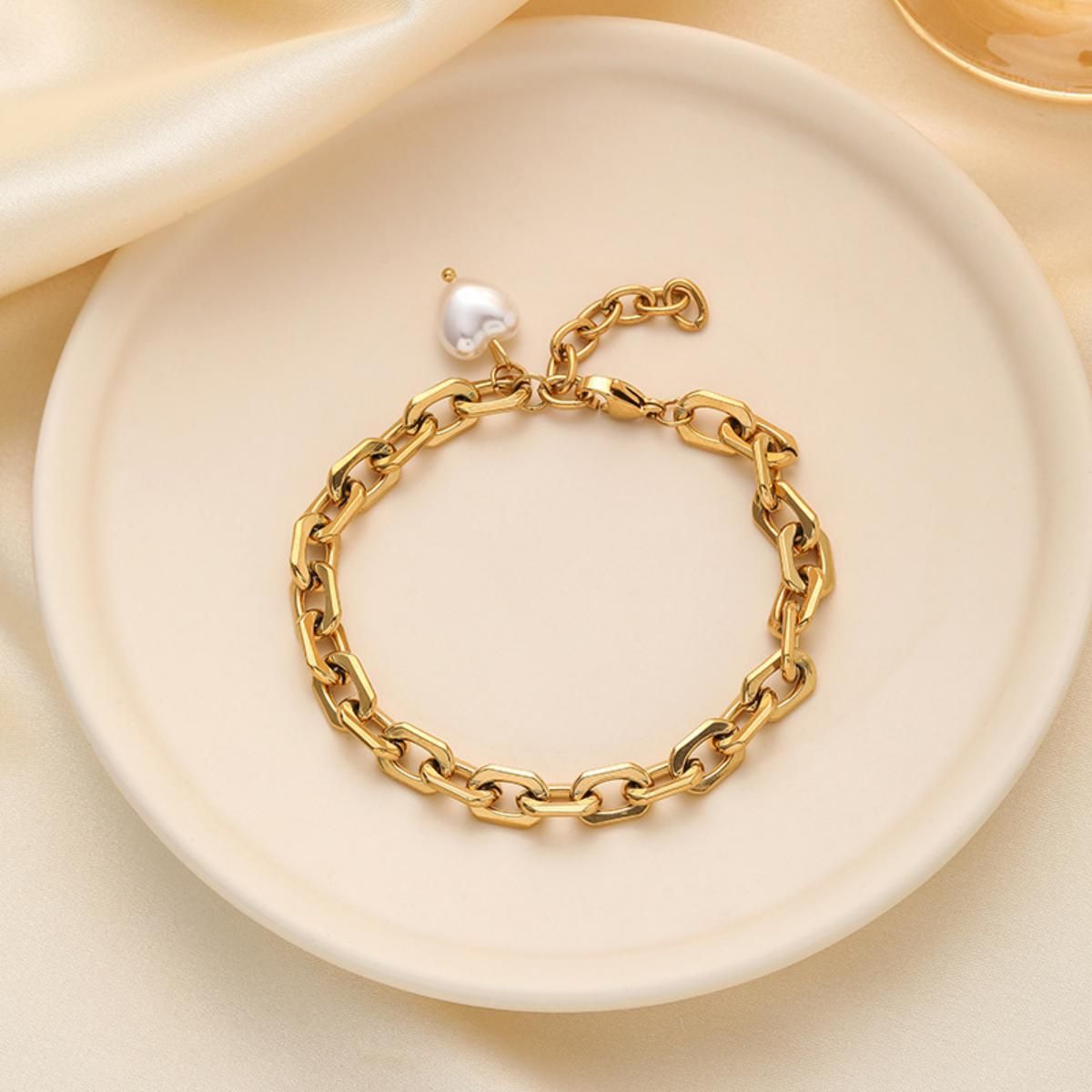 MYKI Gold Plated Chunky Heart Charm Bracelet | Anti-Tarnish(MKBRAD800G-SSYI)