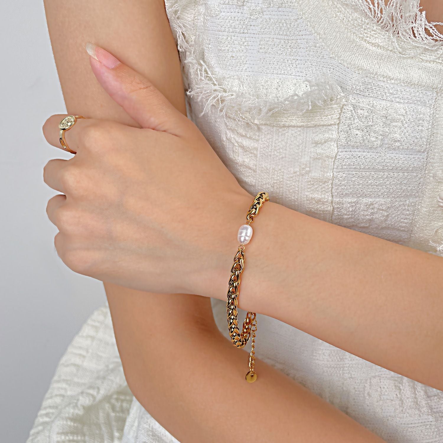 MYKI Gold Plated Bracelet with Elegant Design | MYKI(MKBRAD869G-SSYI)