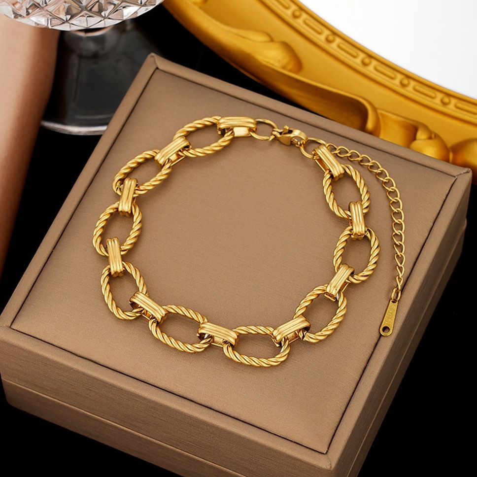 MYKI Twisted Oval Link Chain Bracelet – Anti-Tarnish Statement Design(MKBRAD877-SSYI)