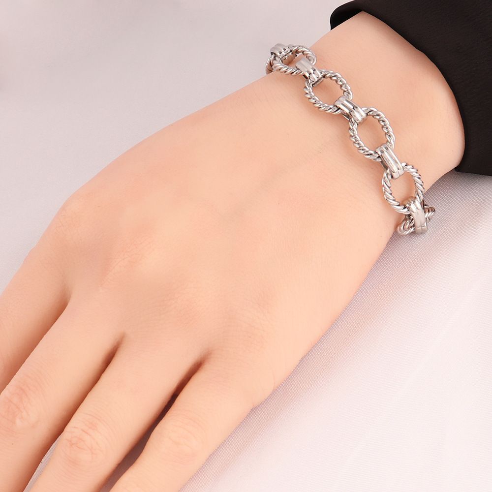 MYKI Twisted Oval Link Chain Bracelet – Anti-Tarnish Statement Design(MKBRAD877-SSYI)