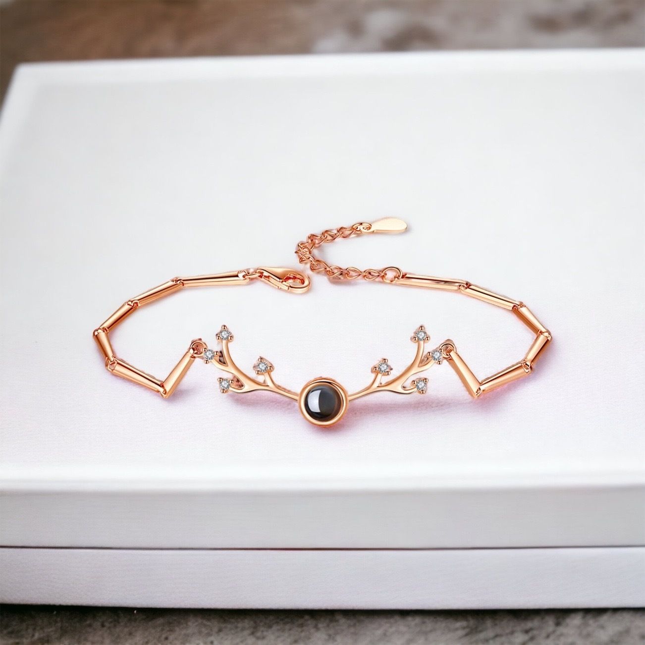 MYKI I LOVE YOU in 100 Language Projection Bracelet (MKBRAD443)