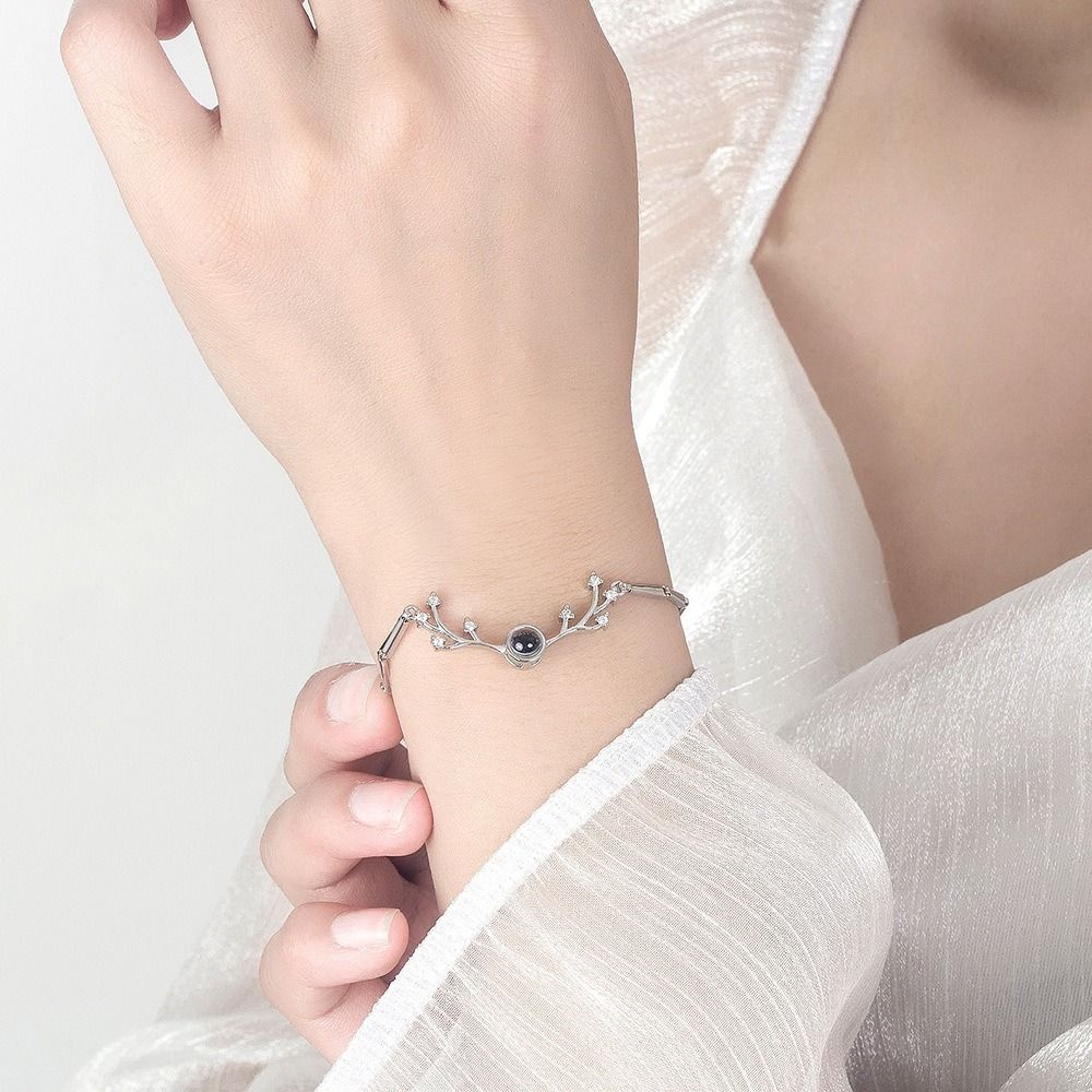 MYKI I LOVE YOU in 100 Language Projection Bracelet (MKBRAD443)