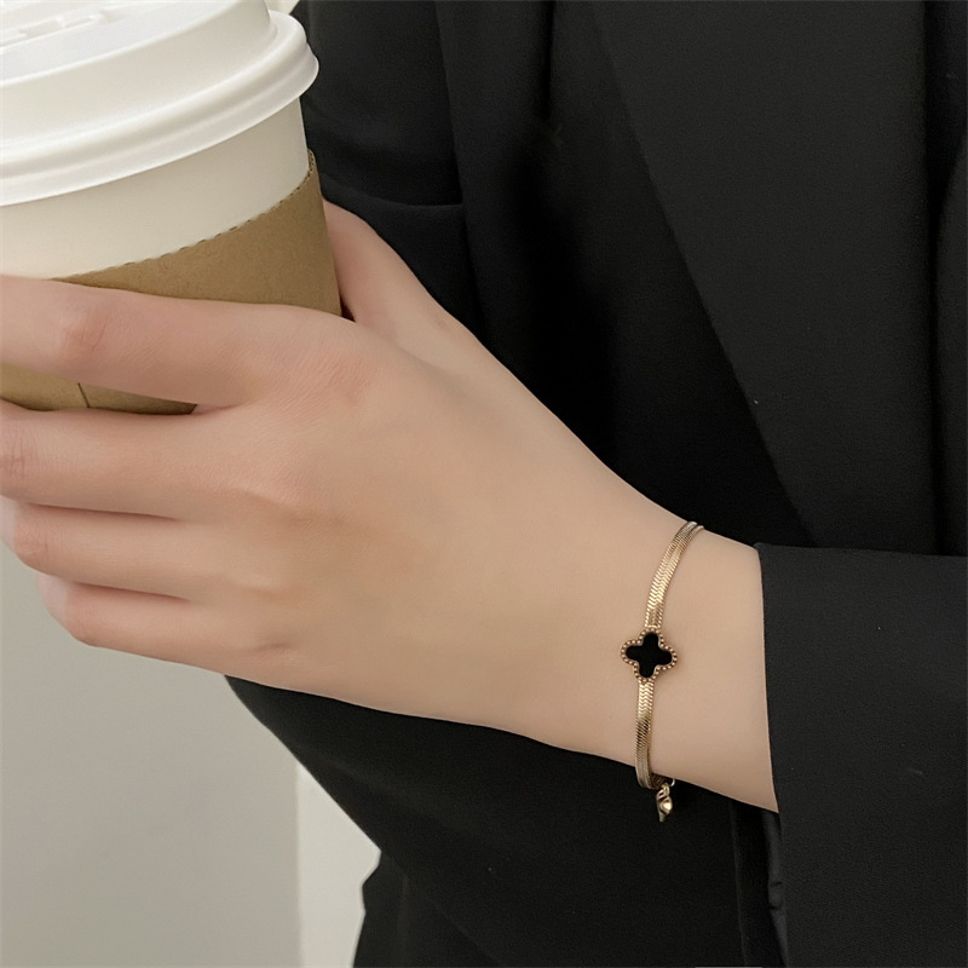 MYKI Gorgeous Floral Charm Bracelet (MKBRAD478G)