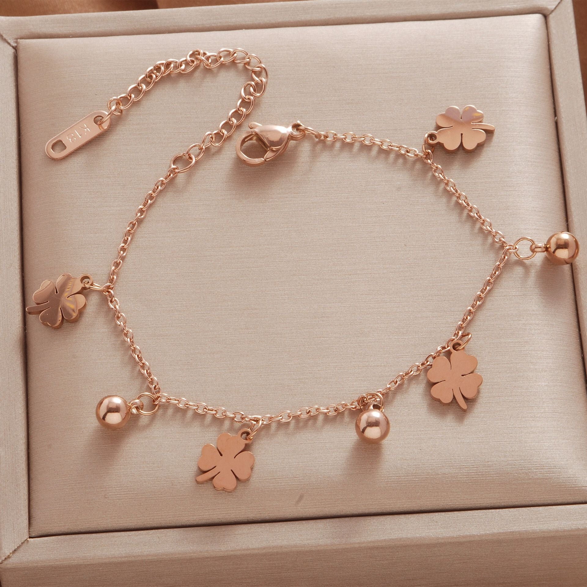 MYKI Pretty Floral Charm Bracelet (MKBRAD479RG)