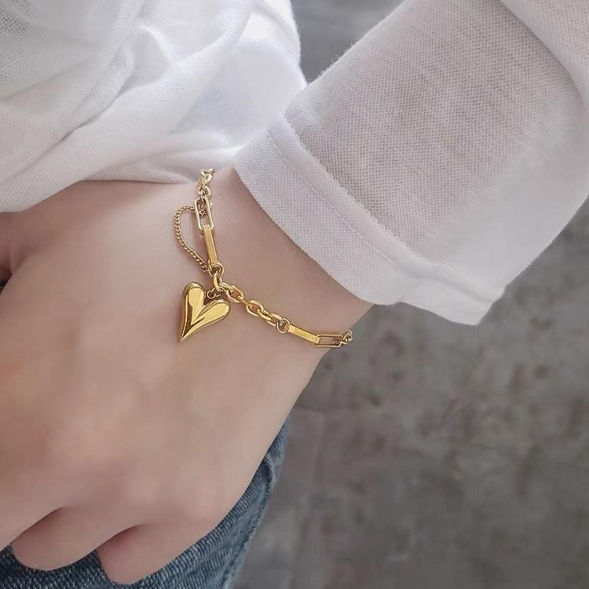 MYKI Heart Charm Link Bracelet(MKBRAD719-SSYI)