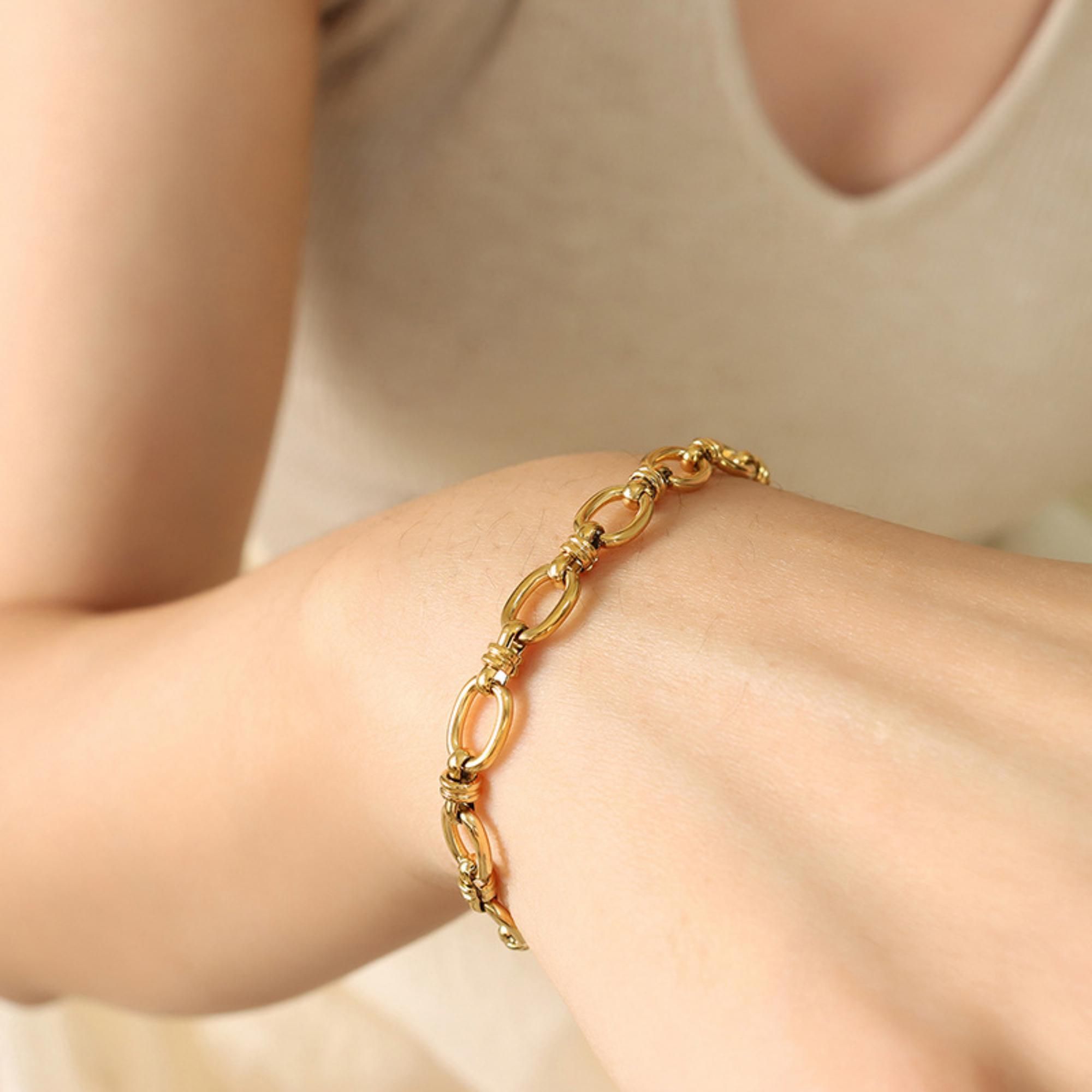 MYKI Stainless Steel Link Bracelet | Anti-Tarnish(MKBRAD731-SSYI)