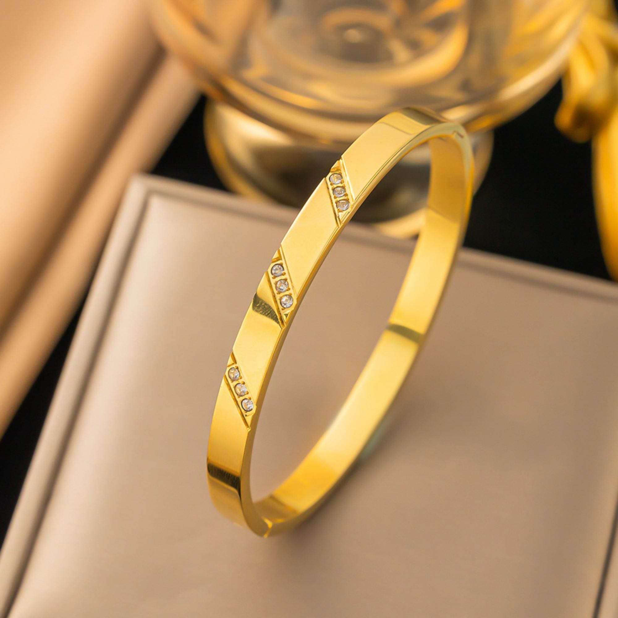 MYKI Stainless Steel CZ Diagonal Engraved Bangle | Anti-Tarnish(MKBRAD777-SSYI)