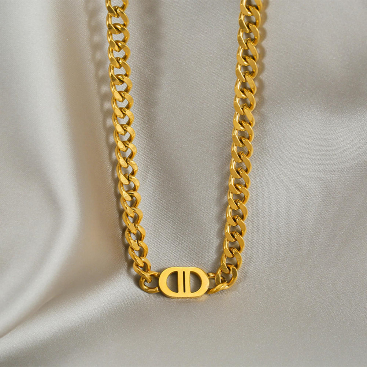 MYKI Charming Stainless Steel Necklace (MK703-SSYI)