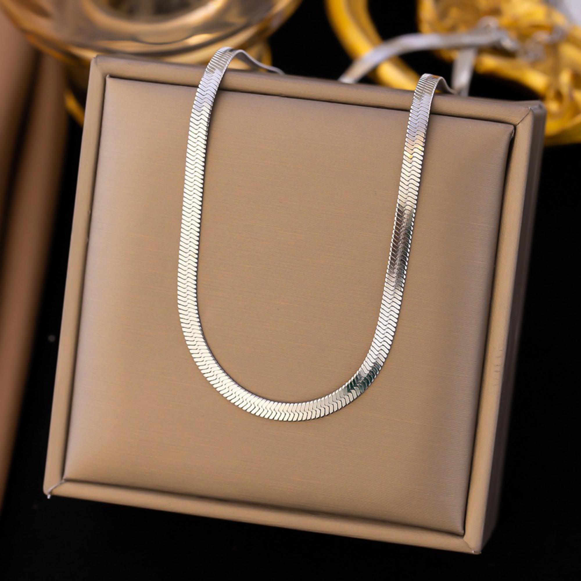 MYKI Presentable Stainless Steel Flat Chain Necklace (MK750S-SSYI)