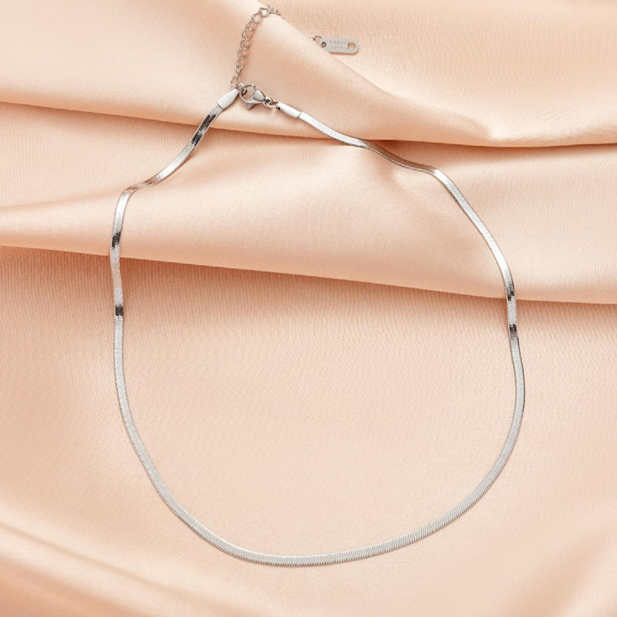 MYKI Presentable Stainless Steel Flat Chain Necklace (MK750-SSYI)