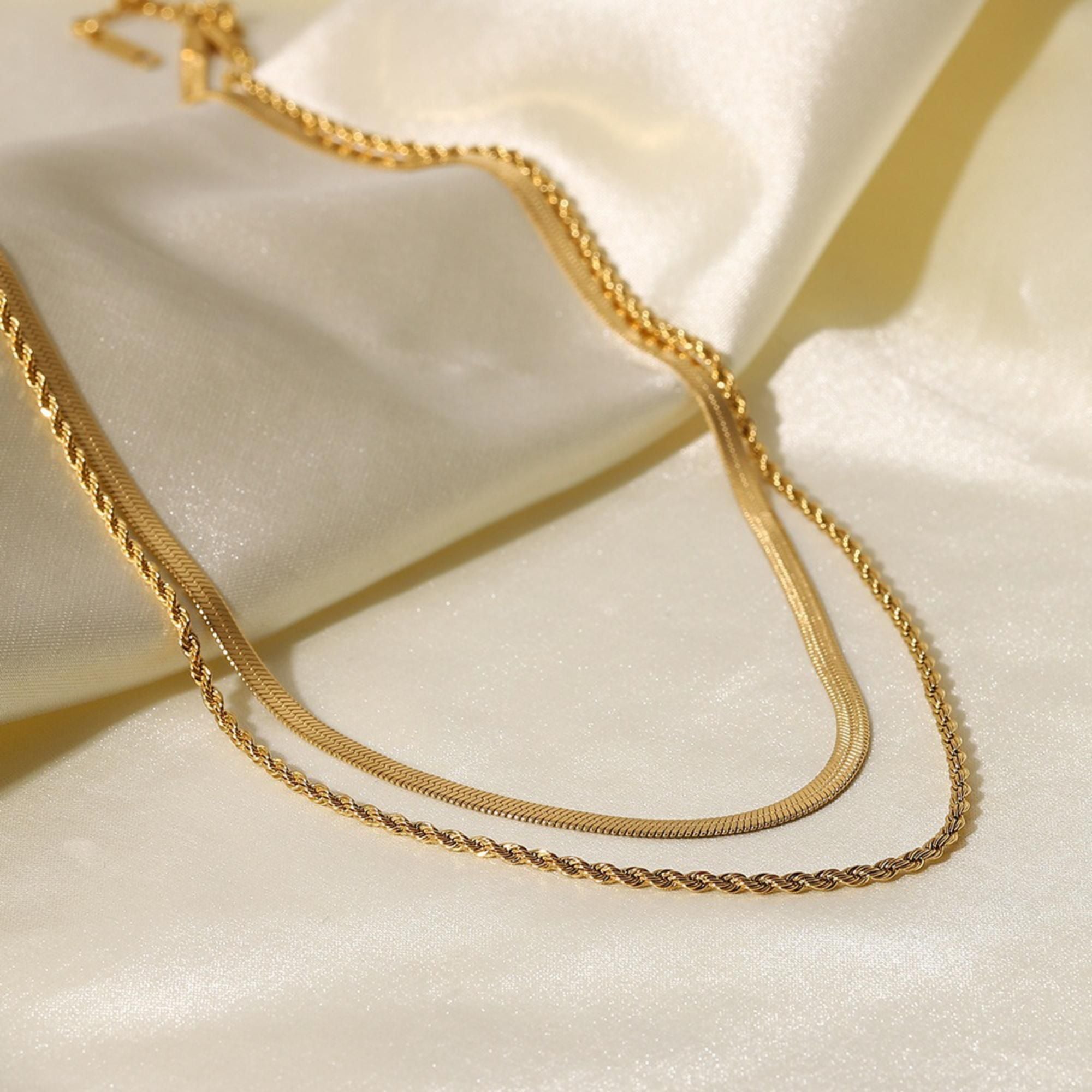 MYKI Anti-Tarnish Twist-Flat Multi-Layer Necklace (MK808-SSYI)