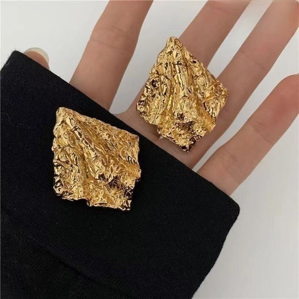 MYKI Crumpled Textured Anti Tarnish Earrings | MYKI (MKERCH1018-SSYI)