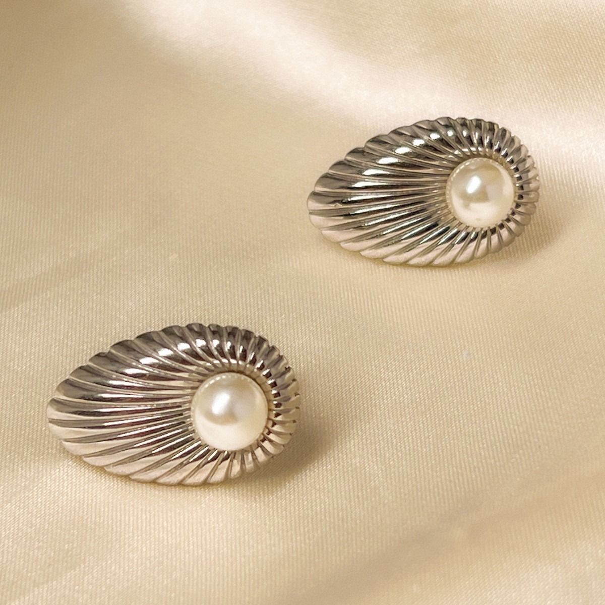 MYKI Pearl Teardrop Anti Tarnish Earrings | MYKI (MKERCH1023-SSYI)
