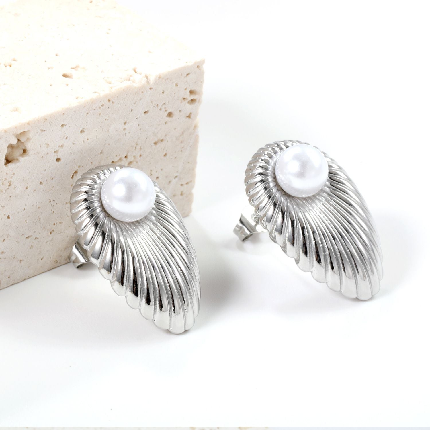 MYKI Pearl Teardrop Anti Tarnish Earrings | MYKI (MKERCH1023-SSYI)