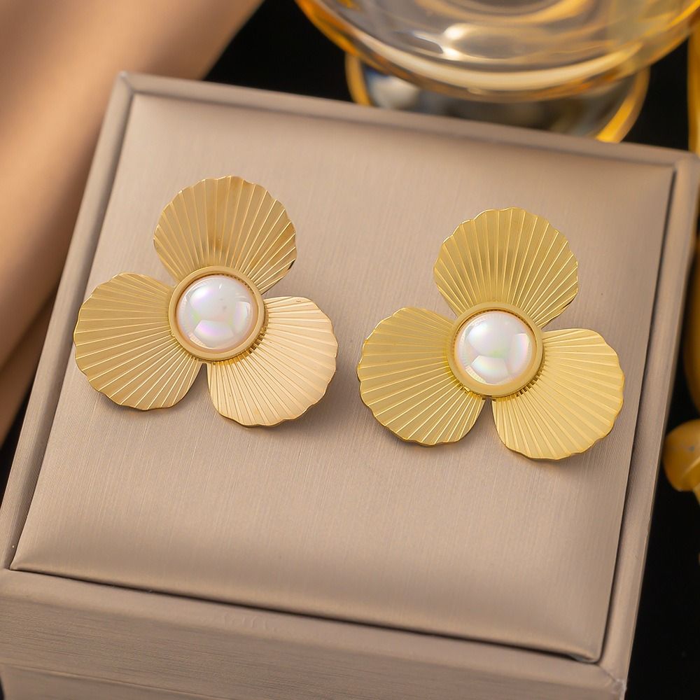 MYKI Gold Plated Floral Pearl Anti Tarnish Earrings | MYKI (MKERCH1031G-SSYI)
