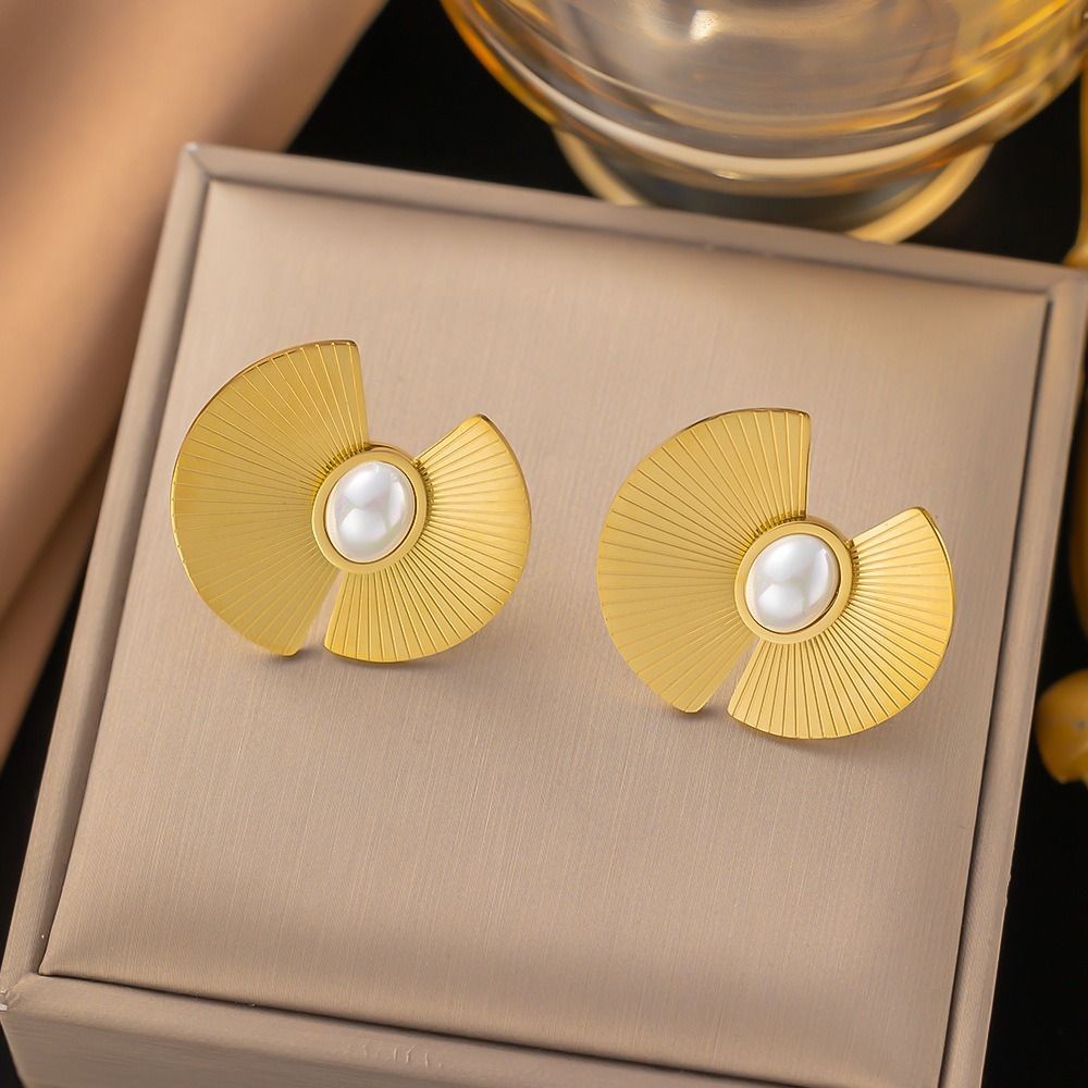MYKI Gold Plated Half Moon Pearl Anti Tarnish Earrings | MYKI (MKERCH1032G-SSYI)